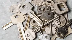 Staré klíče v žádném případě nevyhazujte: 5 geniálních nápadů, jak je využít v domácnosti